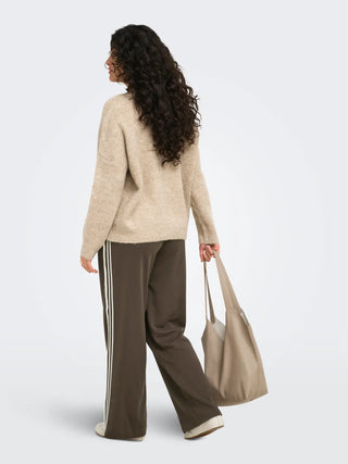 ONLY CARMAKOMA CAYLA PANTALONE DI TUTA CON RIGHE BIANCHE 15377824 BKN