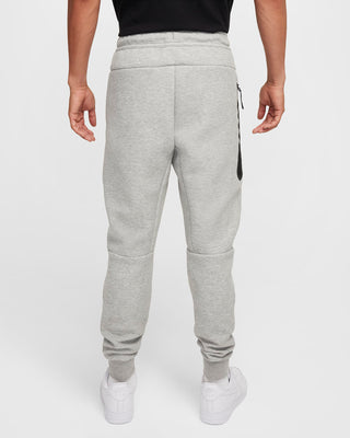 NIKE PANTALONE TECH UNISEX ADULTO HV0959 063