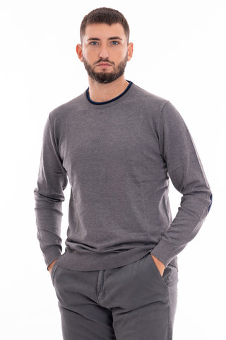 MARKUP MAGLIONE GIROCOLLO CON TOPPE UOMO MK20028 GMN
