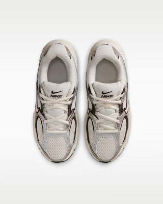 NIKE NIKE V5 RNR HQ6411 005