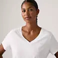 LEVI'S T-SHIRT MEZZA MANICA SCOLLO A V DONNA 005J6 0011