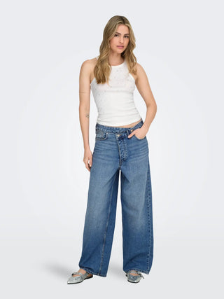 ONLY FILIZ T-SHIRT GIROMANICA CON APPLICAZIONI 15368917 CLD