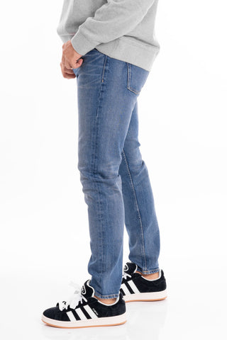 CALVIN KLEIN JEANS M SLIM TAPER J323850