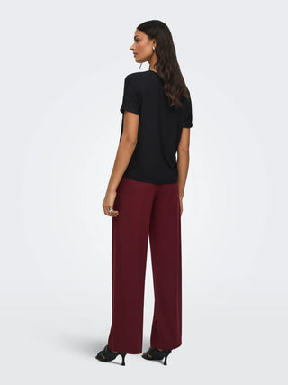 JACQUELINE DE YONG SISSY T-SHIRT SCOLLO A V 15364526 BLK