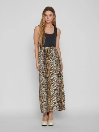 VILA T-SHIRT KENZA SMANICATA CON SCOLLO A U 14089092 BLK