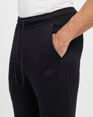 NIKE PANTALONE TECH UNISEX ADULTO HV0959 010