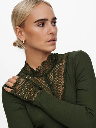 ONLY TILDE MAGLIONE COLLO ALTO CON RICAMO VELATO 15207788 RSN