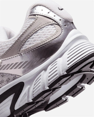 NIKE NIKE V5 RNR HJ5228 104
