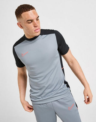 NIKE T-SHIRT SPORTIVA ACEDEMY DRI-FIT UOMO HJ3791 065