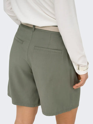 ONLY LARIS BERMUDA CORTI 15364121 SKO
