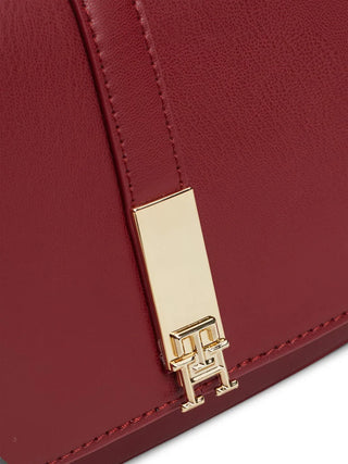 TOMMY HILFIGER HERITAGE SADDLE BAG AW16467 XJS