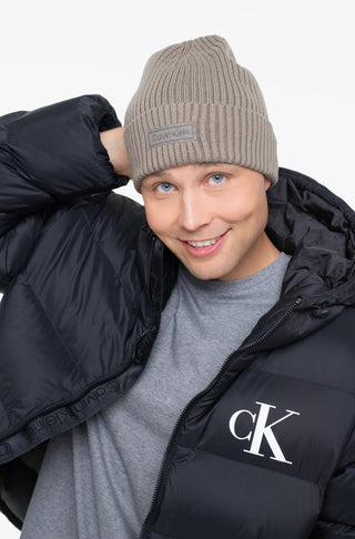 CALVIN KLEIN CAPPELLO CHUNKY RIB LV04D8053G PAV