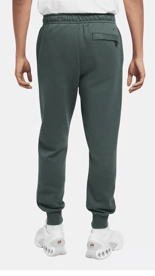 NIKE PANTALONE TUTA CLUB JGGR CON LOGO UOMO HQ2470 338