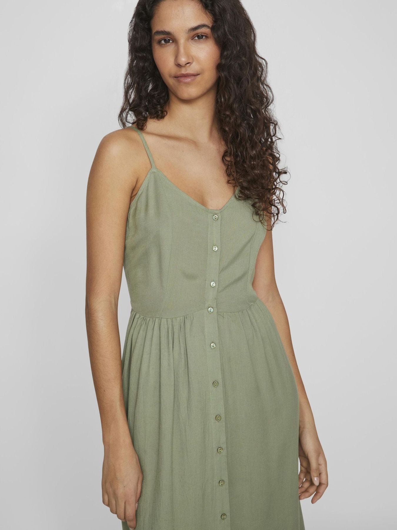 VILA WOMEN'S PRICIL STRAP BUTTON DRESS 14089262 OLG Euforie Vico Equense VILA WOMEN'S PRICIL STRAP BUTTON DRESS 14089262 OLG Euforie Vico Equense