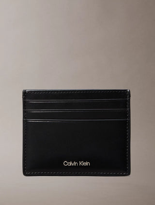 CALVIN KLEIN PORTACARTE CON MOTIVO IN RILIEVO LV04D1230G UB1