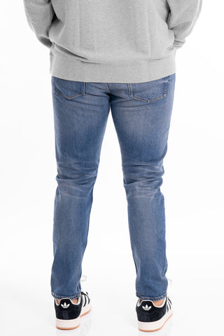 CALVIN KLEIN JEANS M SLIM TAPER J323850