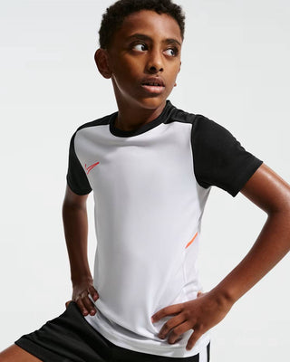 NIKE T-SHIRT IN DRI-FIT JR HJ3716 105