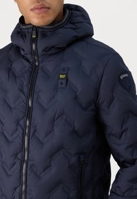 BLAUER PIUMINO PIER CON CAPPUCCIO UOMO BLUC03125 006952 888