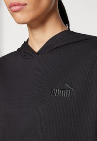 PUMA FELPA ELEVATED CON CAPPUCCIO DONNA 682503 01