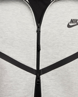 NIKE FELPA TECH CON CAPPUCCIO E ZIP UNISEX ADULTO HV0949 063