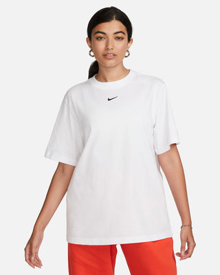 NIKE T-SHIRT ESSENTIAL C/LOGO DONNA FD4149 100