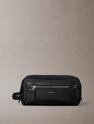 CALVIN KLEIN BORSELLO RAISED CON LOGO  UOMO LV04D1279G UB1
