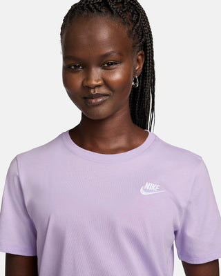 NIKE T-SHIRT CLUB ESSENTIALS DONNA DX7902 511