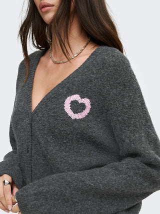 ONLY CARDIGAN LOVIE SCOLLO A V, CON CUORE E SCRITTA DIETRO 15378335 DGR