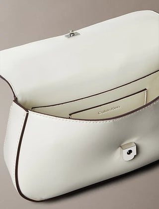 CALVIN KLEIN BORSA TOP HANDLE CON CATENA DONNA LV04F3282G FUP