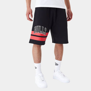 NEW ERA BERMUDA IN FELPA NBA ARCH GRAPHIC CHICAGO BULLS UOMO 60435424 001