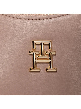 TOMMY HILFIGER W THE CHIC SHOULDER BAG AW14177