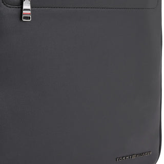 TOMMY HILFIGER MODERN DOME BACKPACK AM12231 BDS 